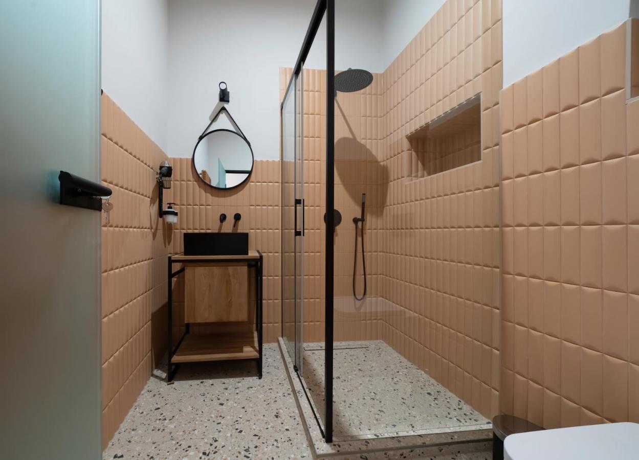 Hotel Nest Győr Zewnętrze zdjęcie