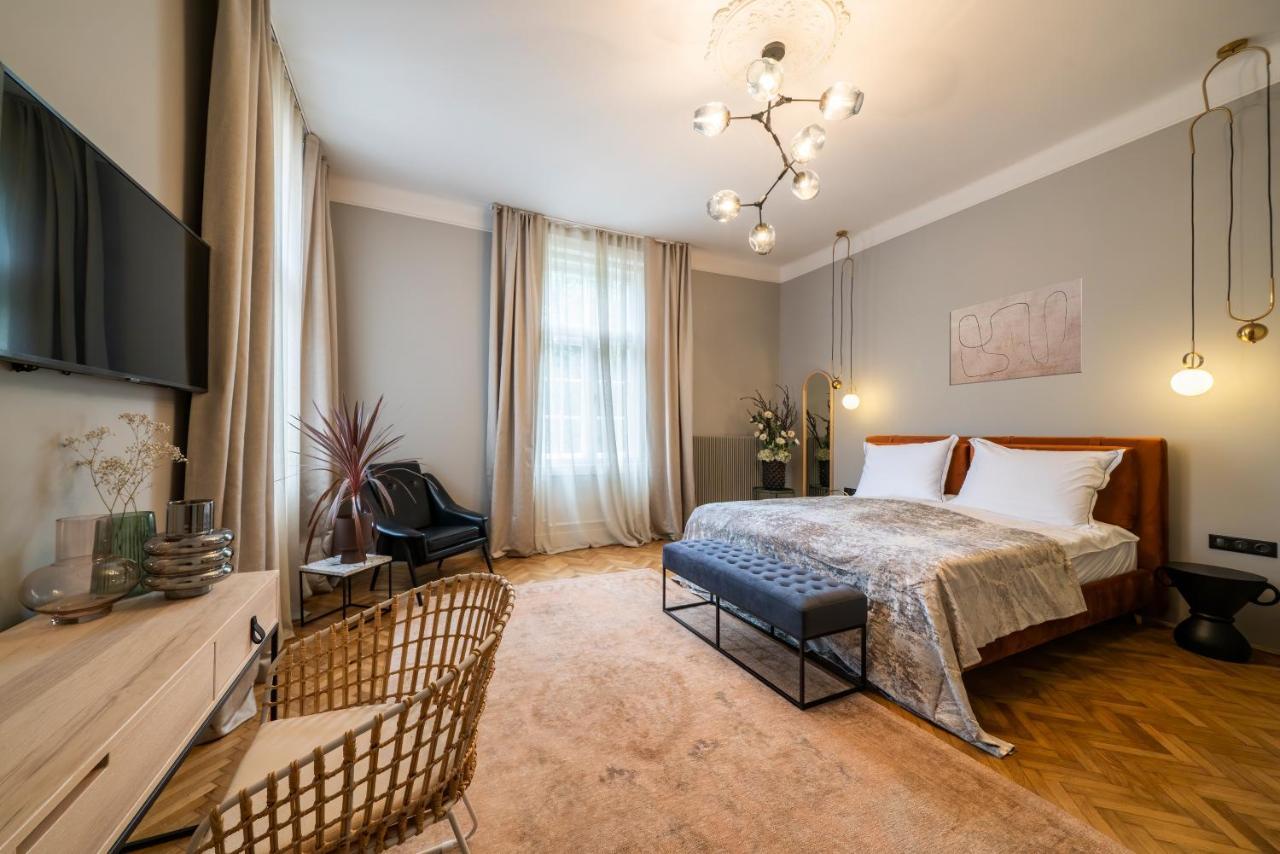 Hotel Nest Győr Zewnętrze zdjęcie
