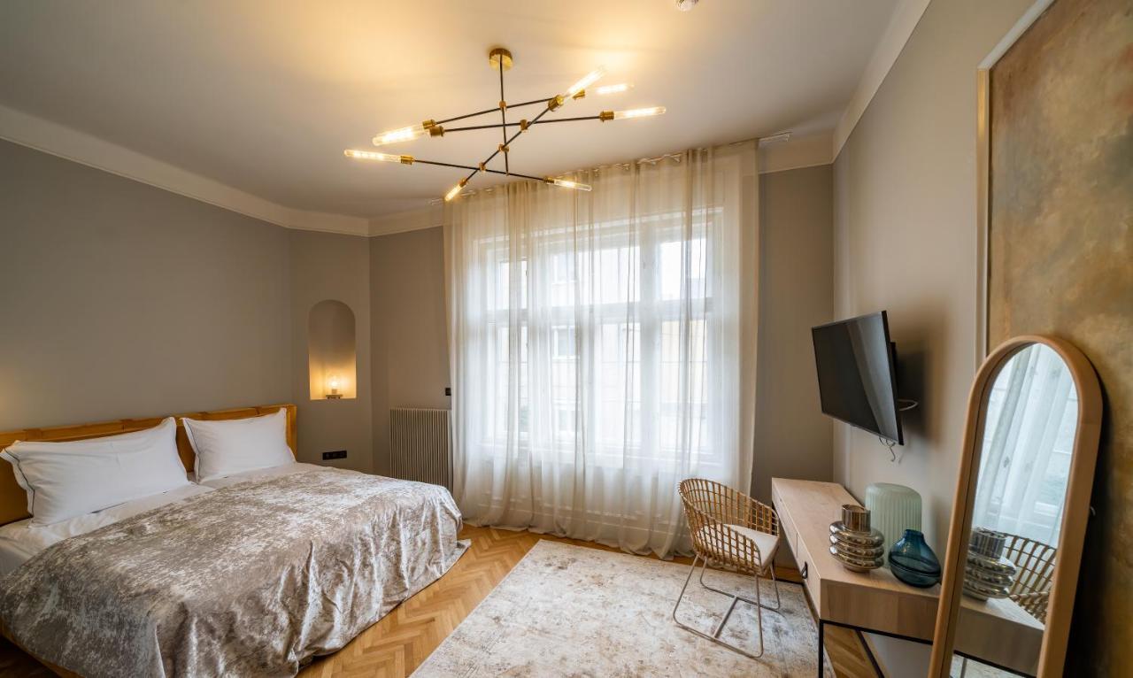 Hotel Nest Győr Zewnętrze zdjęcie
