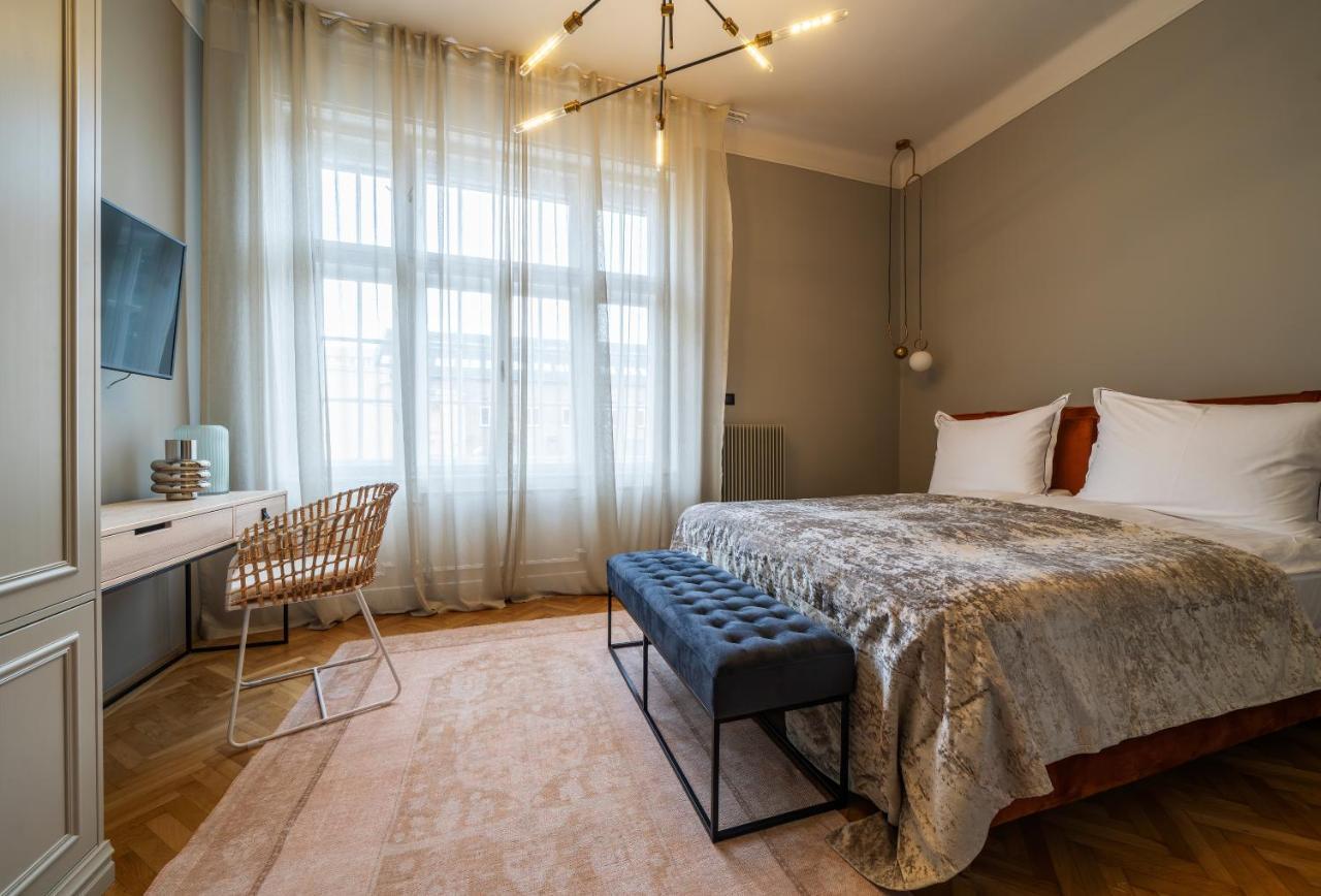 Hotel Nest Győr Zewnętrze zdjęcie