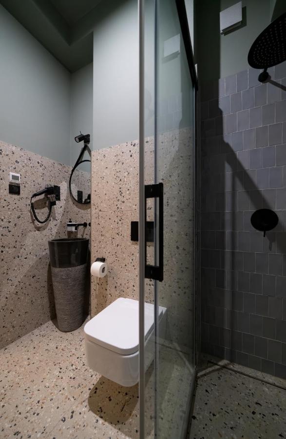 Hotel Nest Győr Zewnętrze zdjęcie