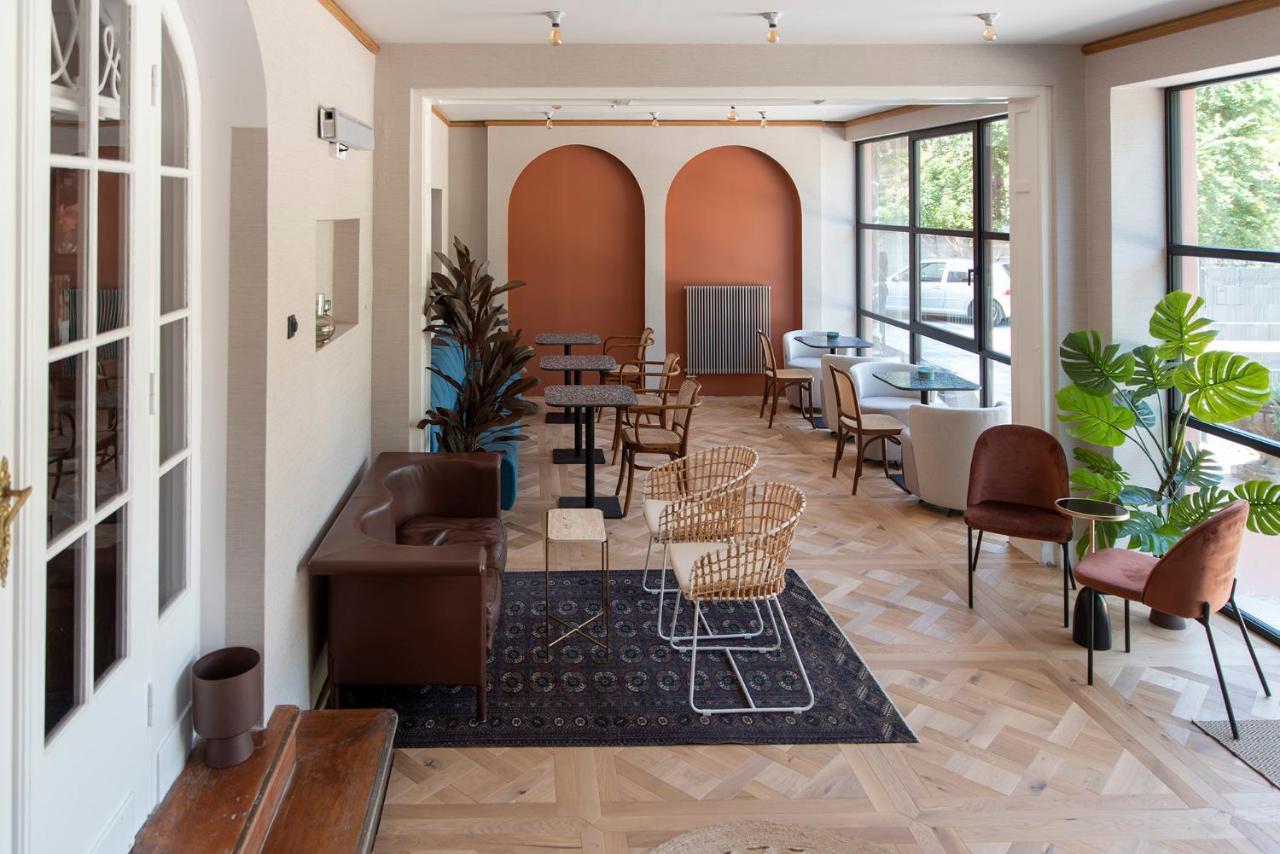 Hotel Nest Győr Zewnętrze zdjęcie