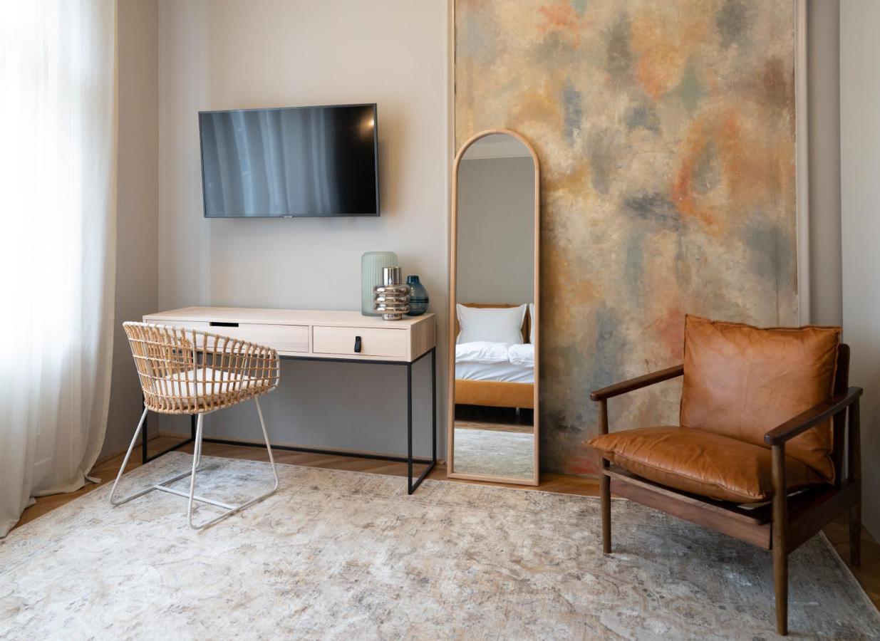 Hotel Nest Győr Zewnętrze zdjęcie