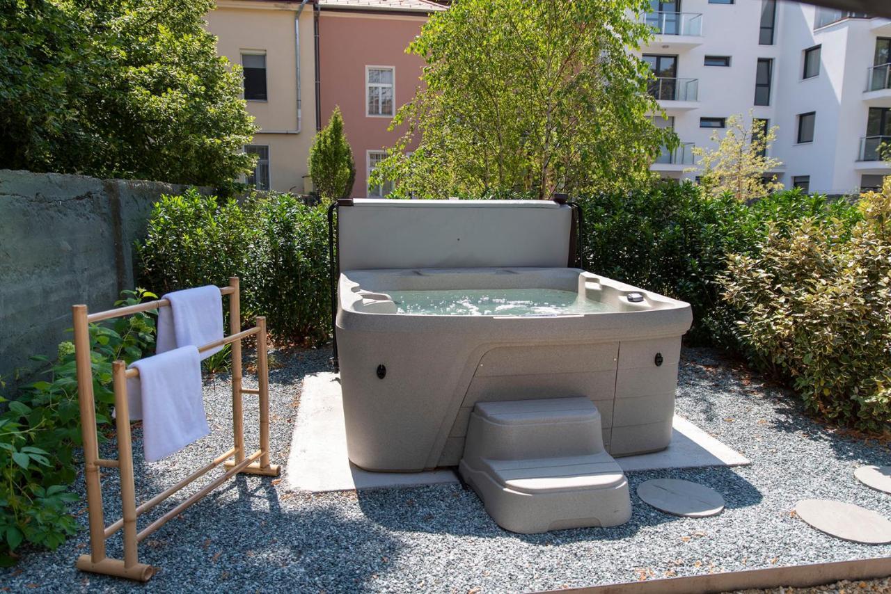 Hotel Nest Győr Zewnętrze zdjęcie