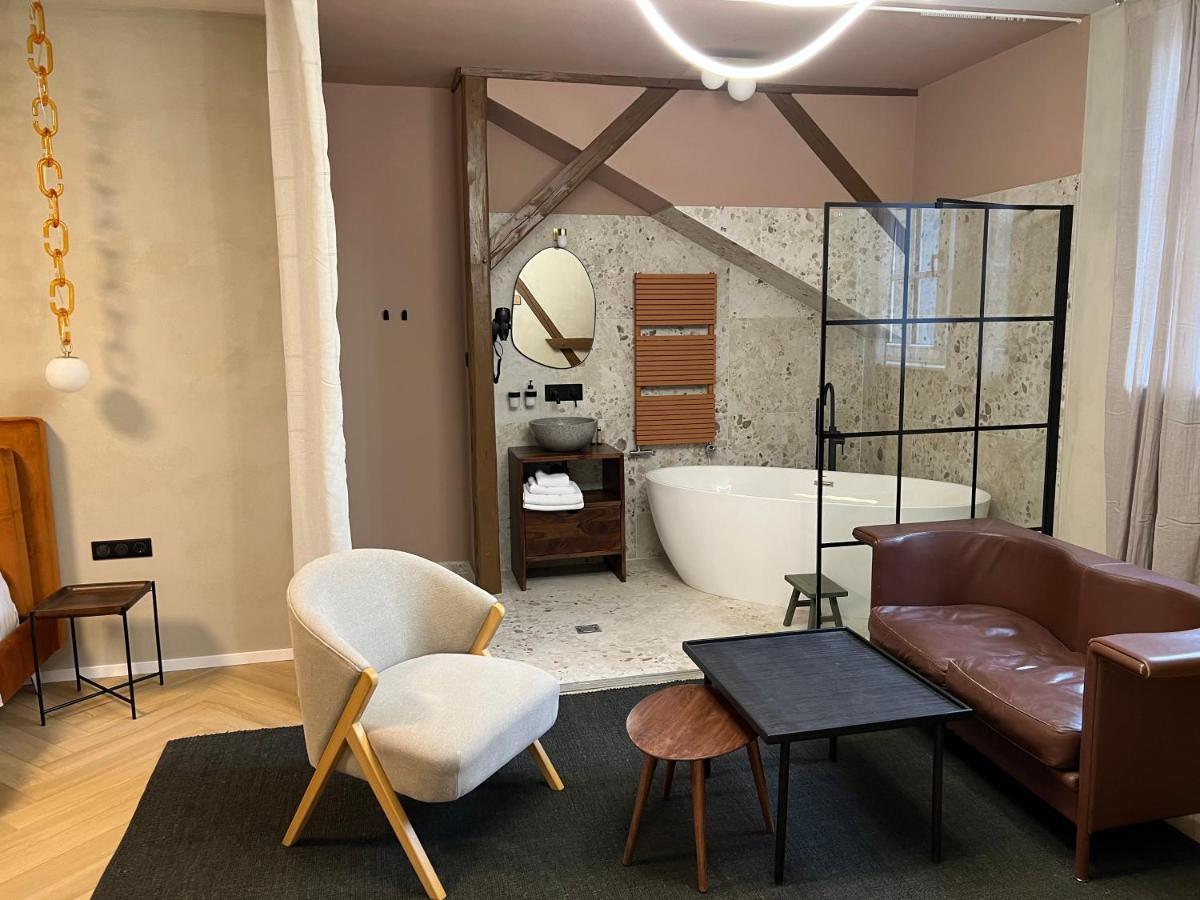 Hotel Nest Győr Zewnętrze zdjęcie